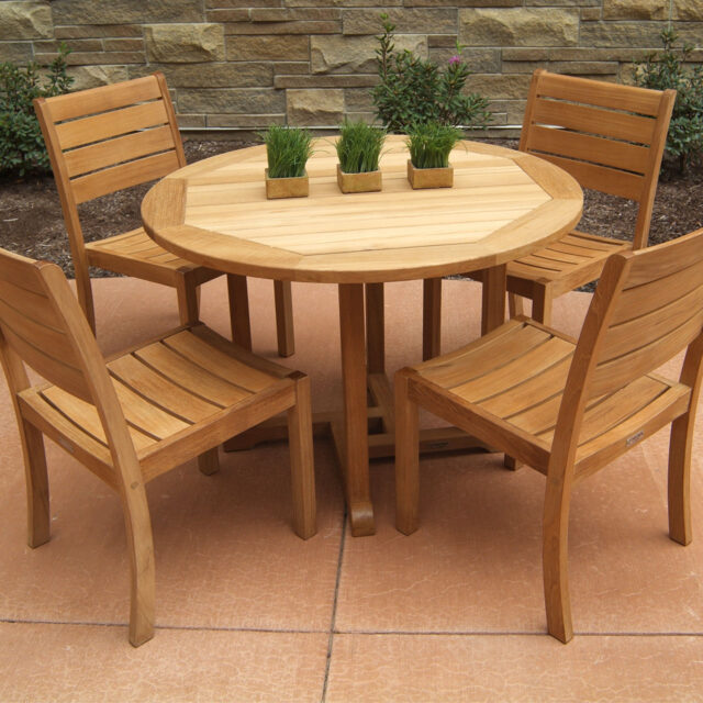 Oxford 42″ Round Dining Table 01