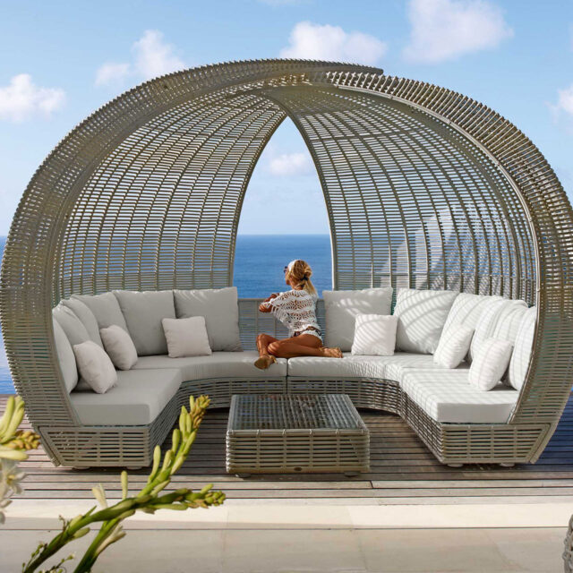 Sparta Daybed 01