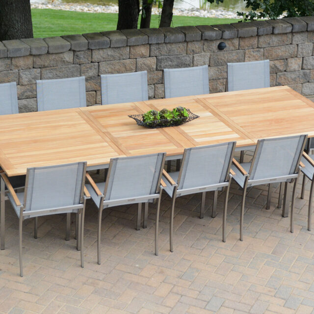 Avanti Dining Table and Chairs 01