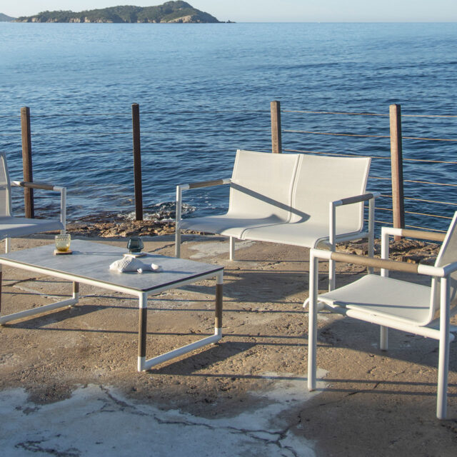 Bastingage Lounge Chairs 01