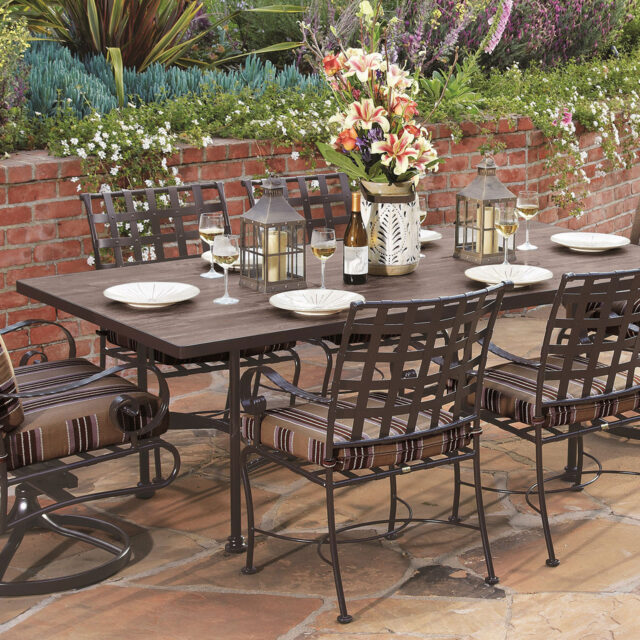 Classico Dining 01
