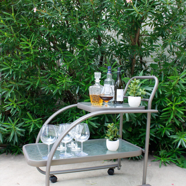 Delmar Serving Cart 01 *