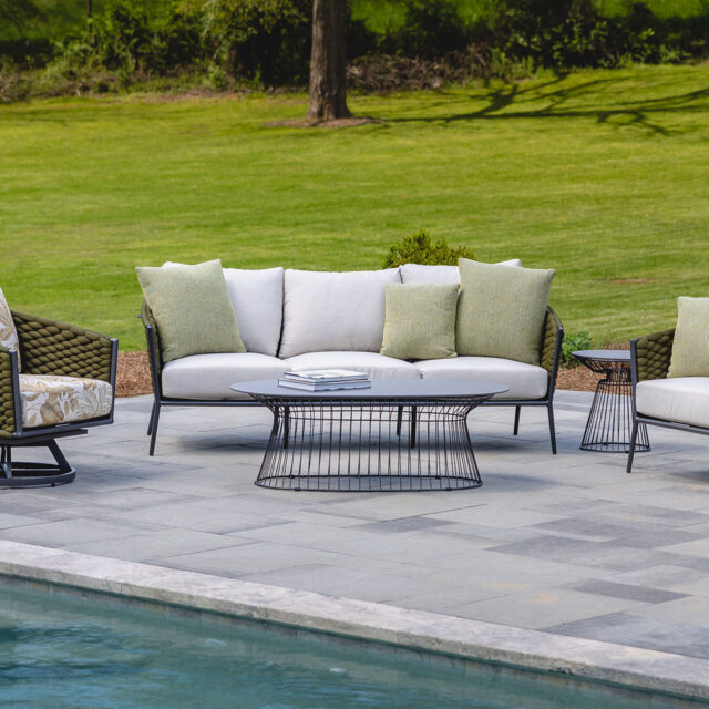 Escape Deep Seating 01