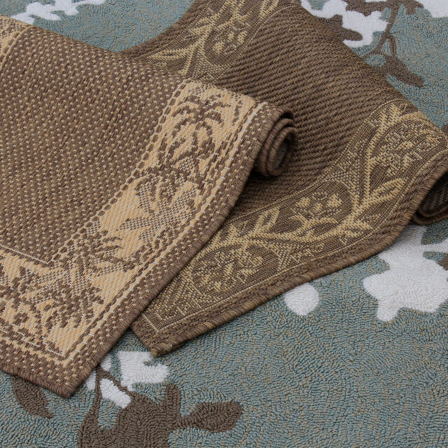 Brown Outdoor Rug 01*