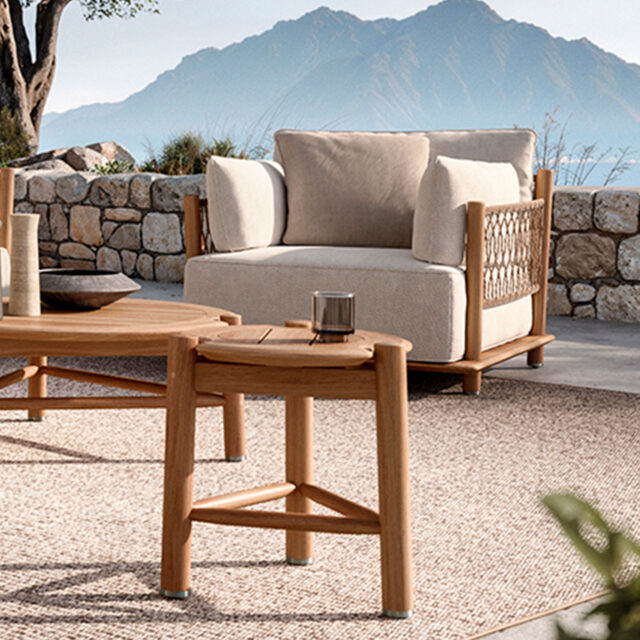 Salina Club and Side Table 01