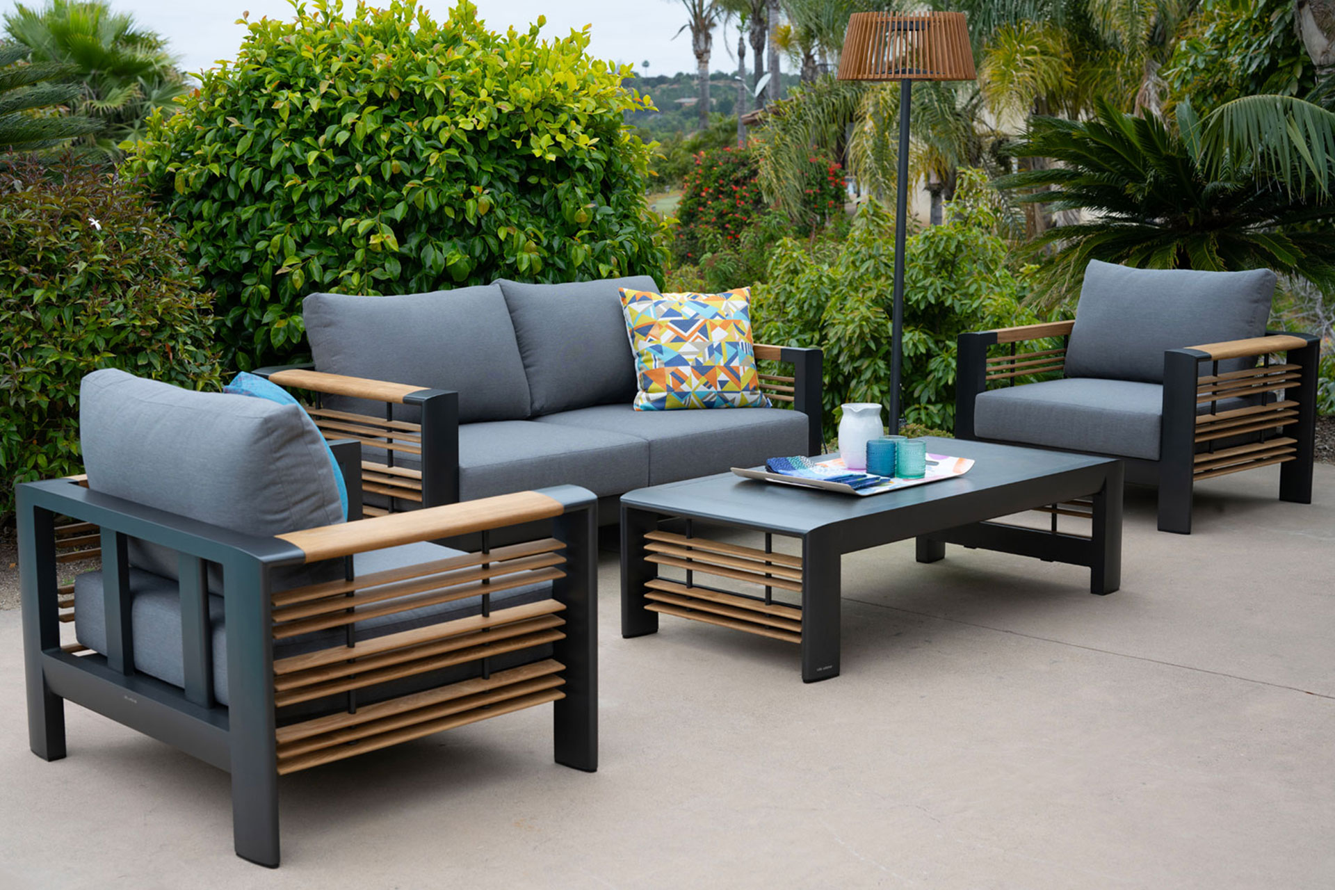 St. Bart Deep Seating 01