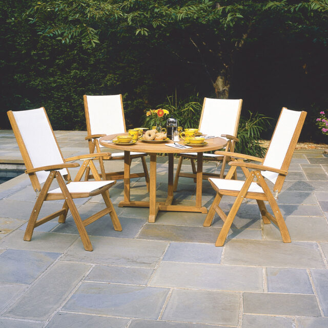 St. Tropez Adjustable Folding Arm Chair 01